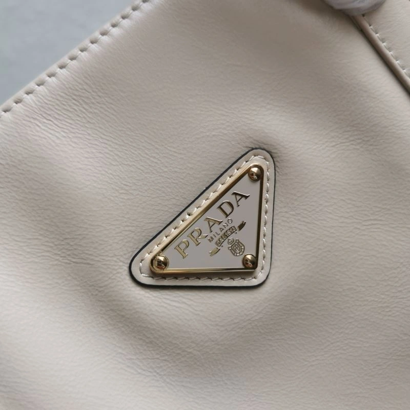 FashionForward Prada Shopping Bags 66425