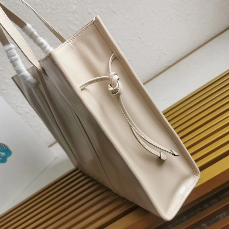FashionForward Prada Shopping Bags 66425