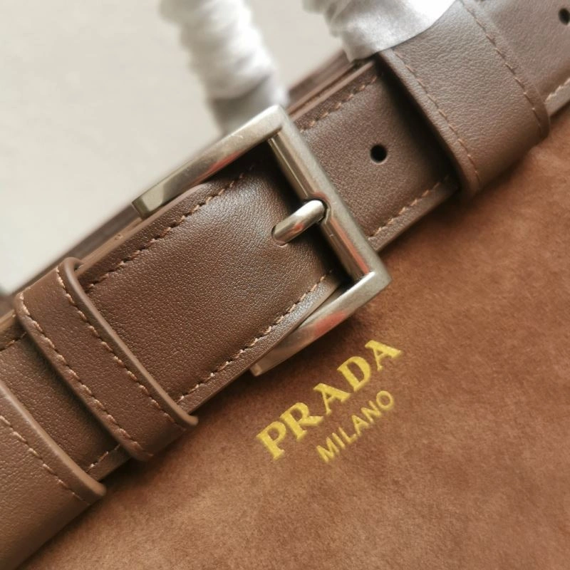 Prada Shopping Bags Sustainable 60653