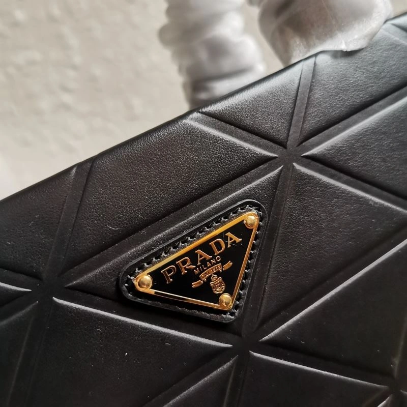 MoistureWicking Prada Shopping Bags 60648