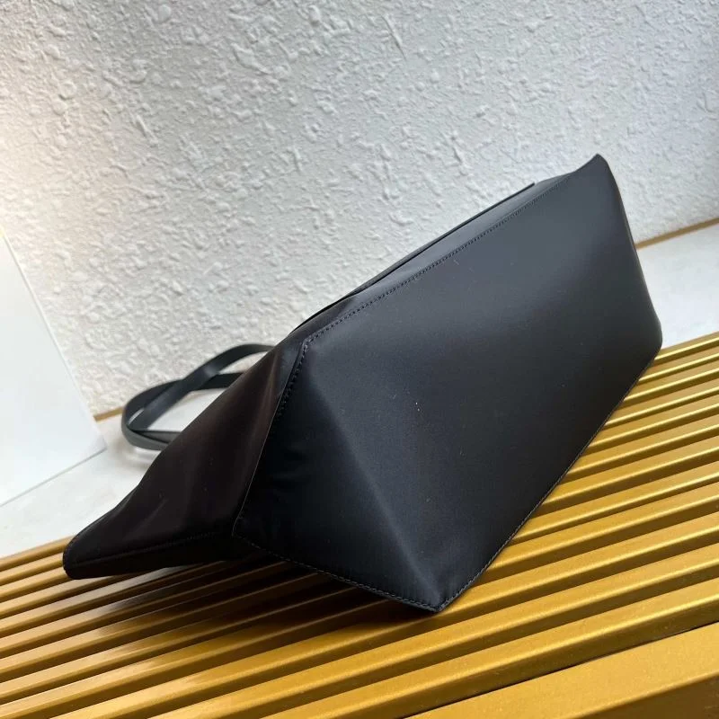 Prada Shopping Bags Sleek 44973