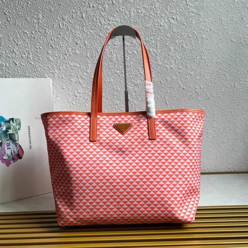 Timeless Prada Shopping Bags 44968
