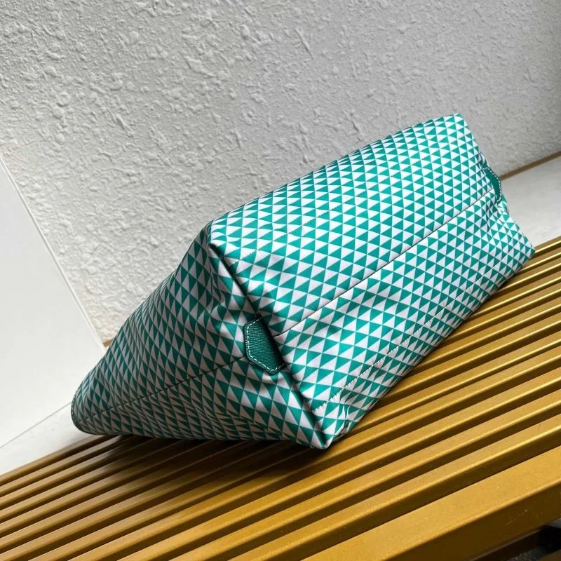 Prada Shopping Bags RelaxedFit 44961