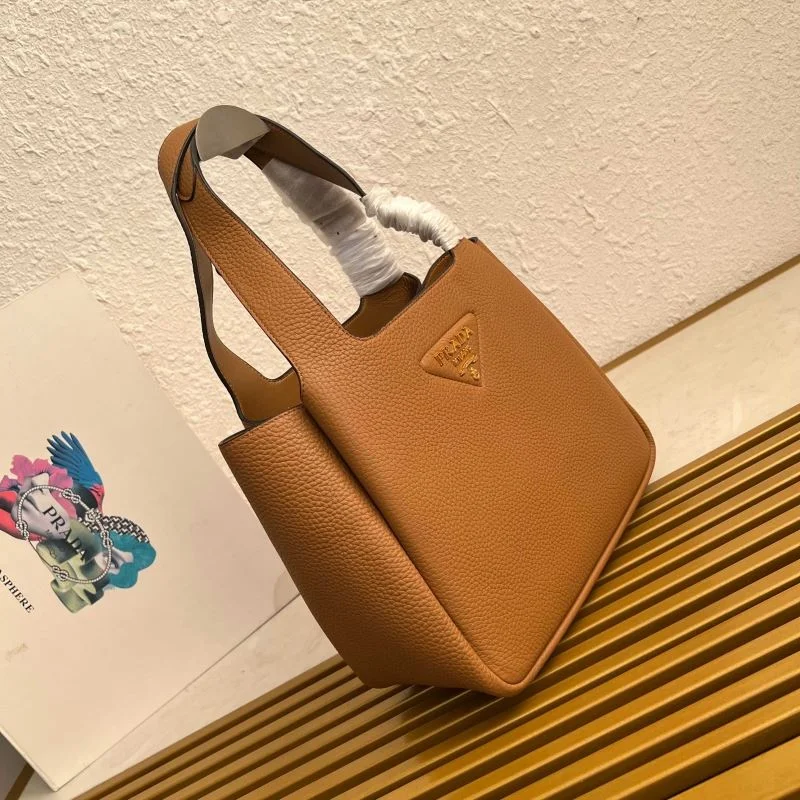 Neat Prada Shopping Bags 44966