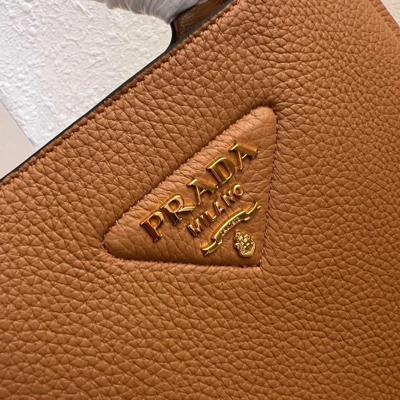 Neat Prada Shopping Bags 44966