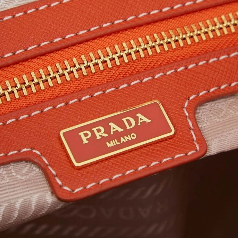 Prada Shopping Bags WaterResistant 85827