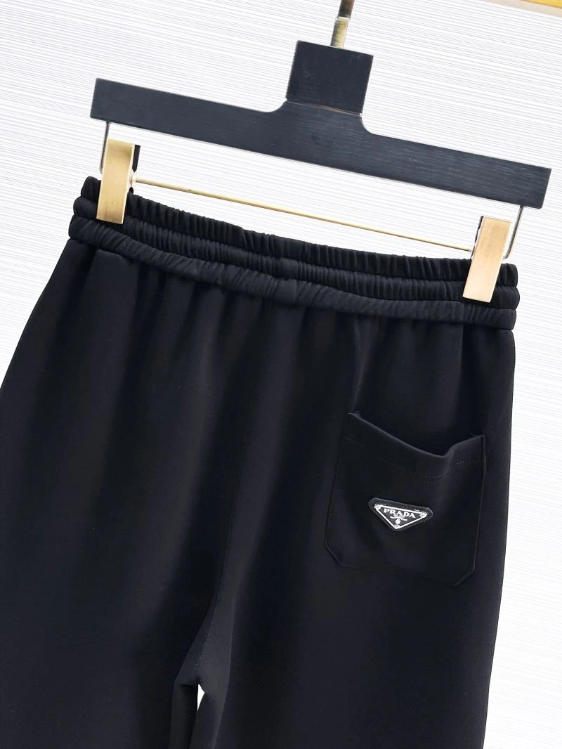 Comfortable Prada Short Pants 170808
