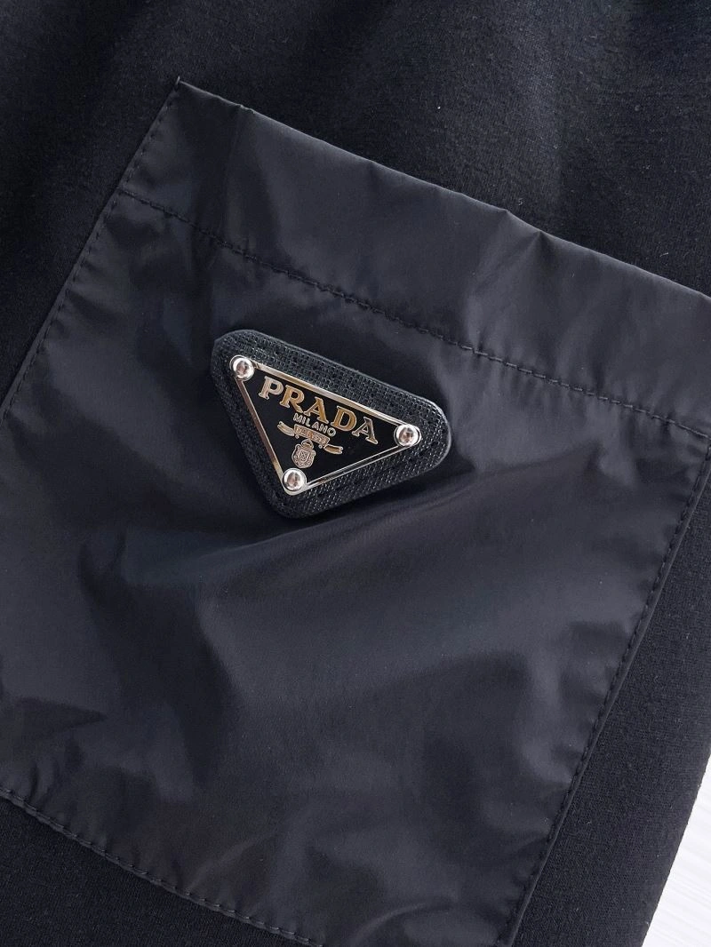 Effortless Prada Short Pants 170790
