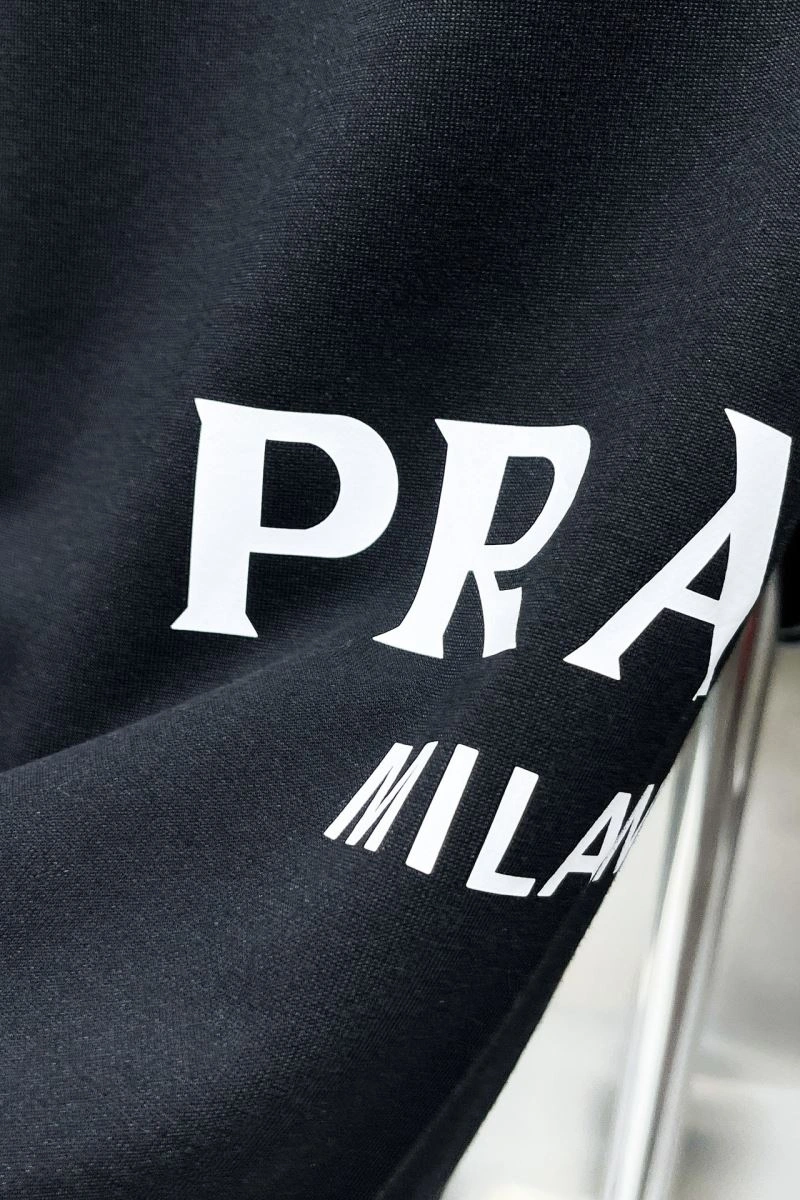 Prada Short Pants Durable 170788