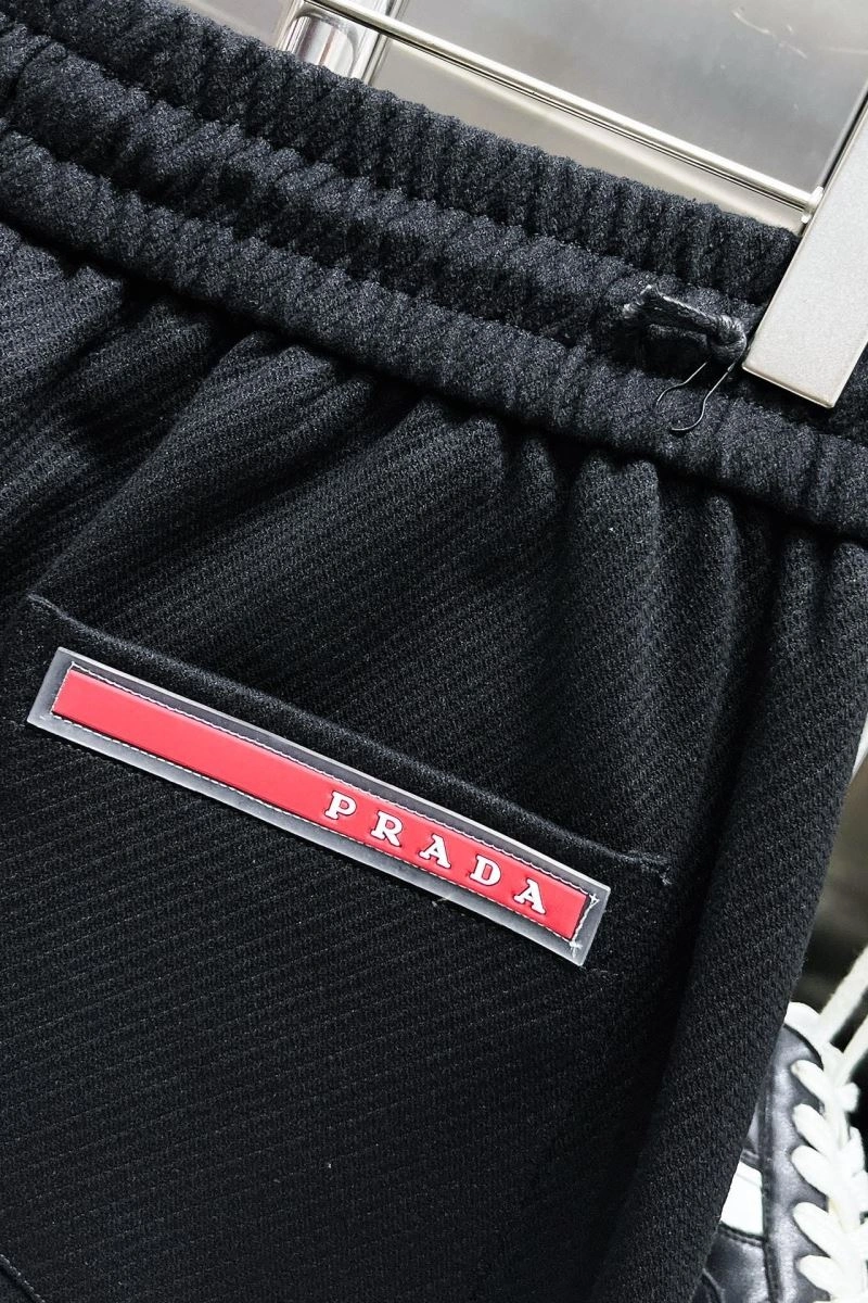 Prada Short Pants Bold 170784