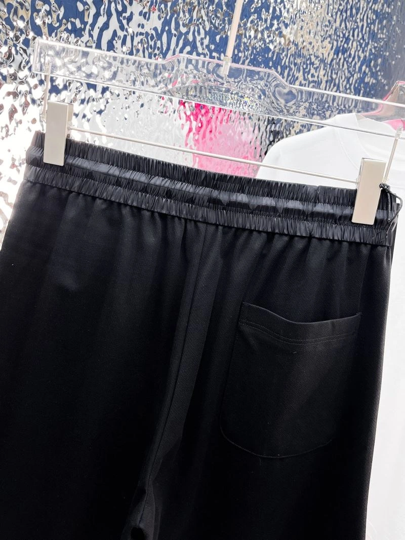 Sophisticated Prada Short Pants 170824