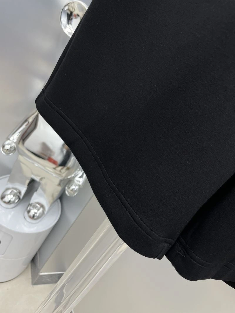 Efficient Prada Short Pants 170764