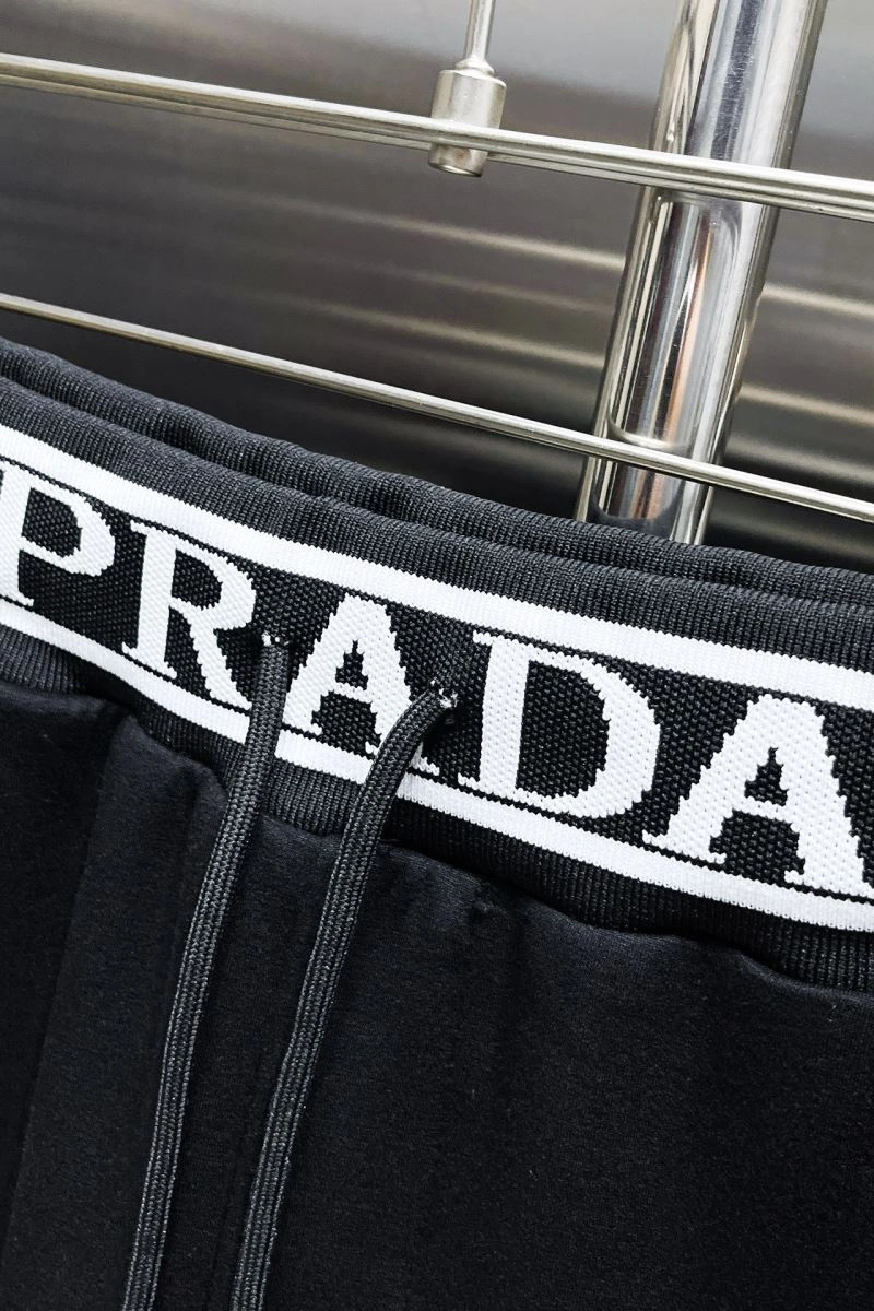 Prada Short Pants UrbanStyle 170761