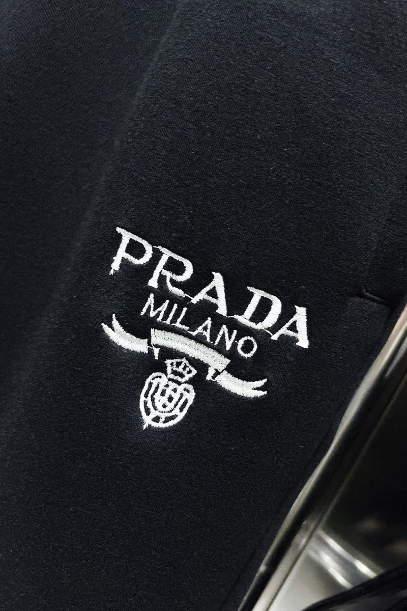 Prada Short Pants UrbanStyle 170761