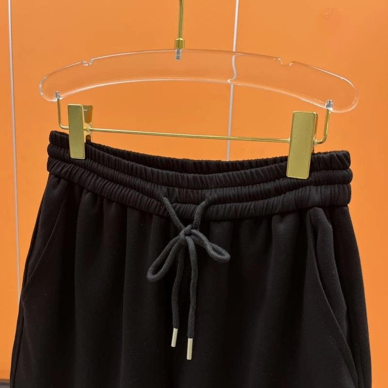 Chic Prada Short Pants 170723
