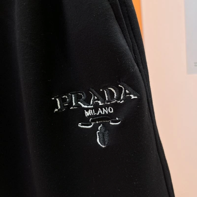 Chic Prada Short Pants 170723