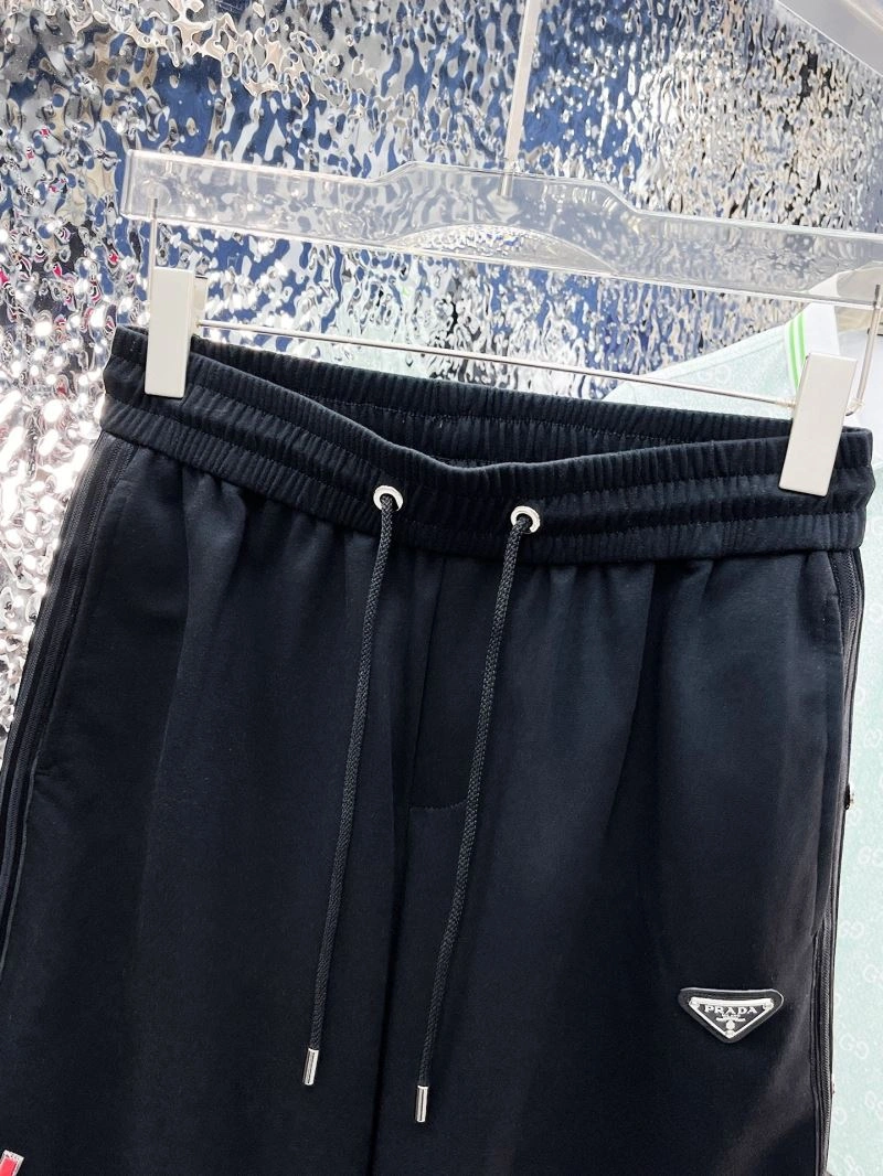 Vibrant Prada Short Pants 169957