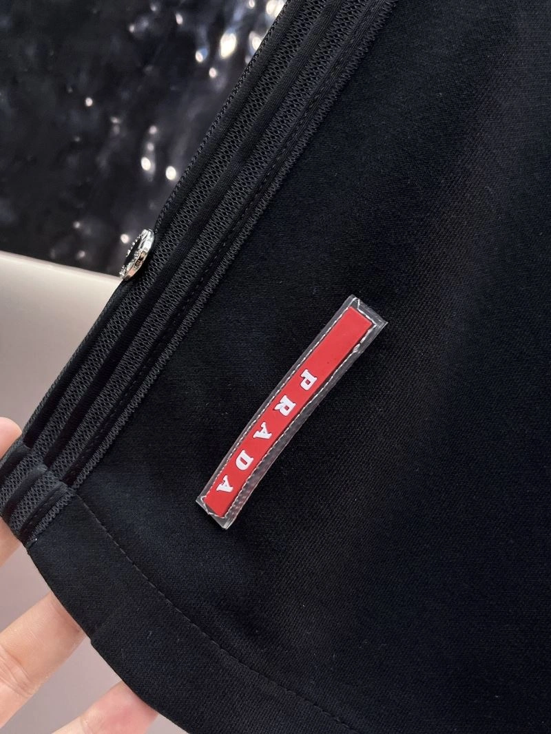 Vibrant Prada Short Pants 169957