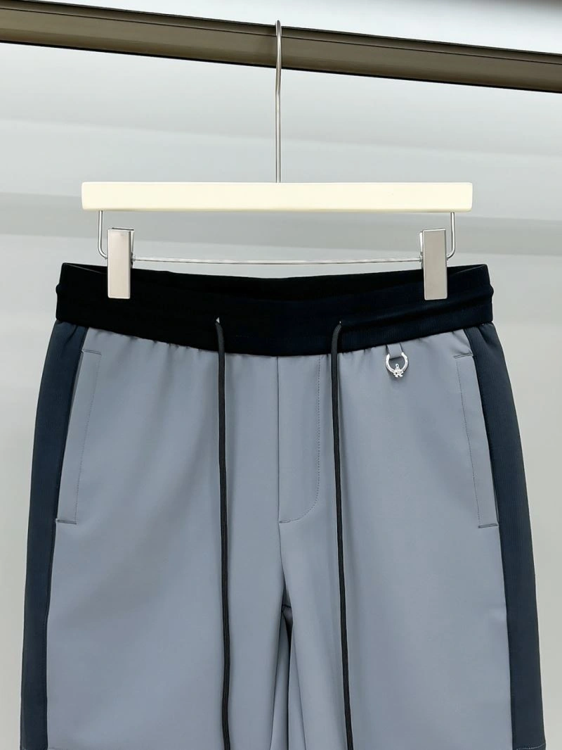 Minimalist Prada Short Pants 169936