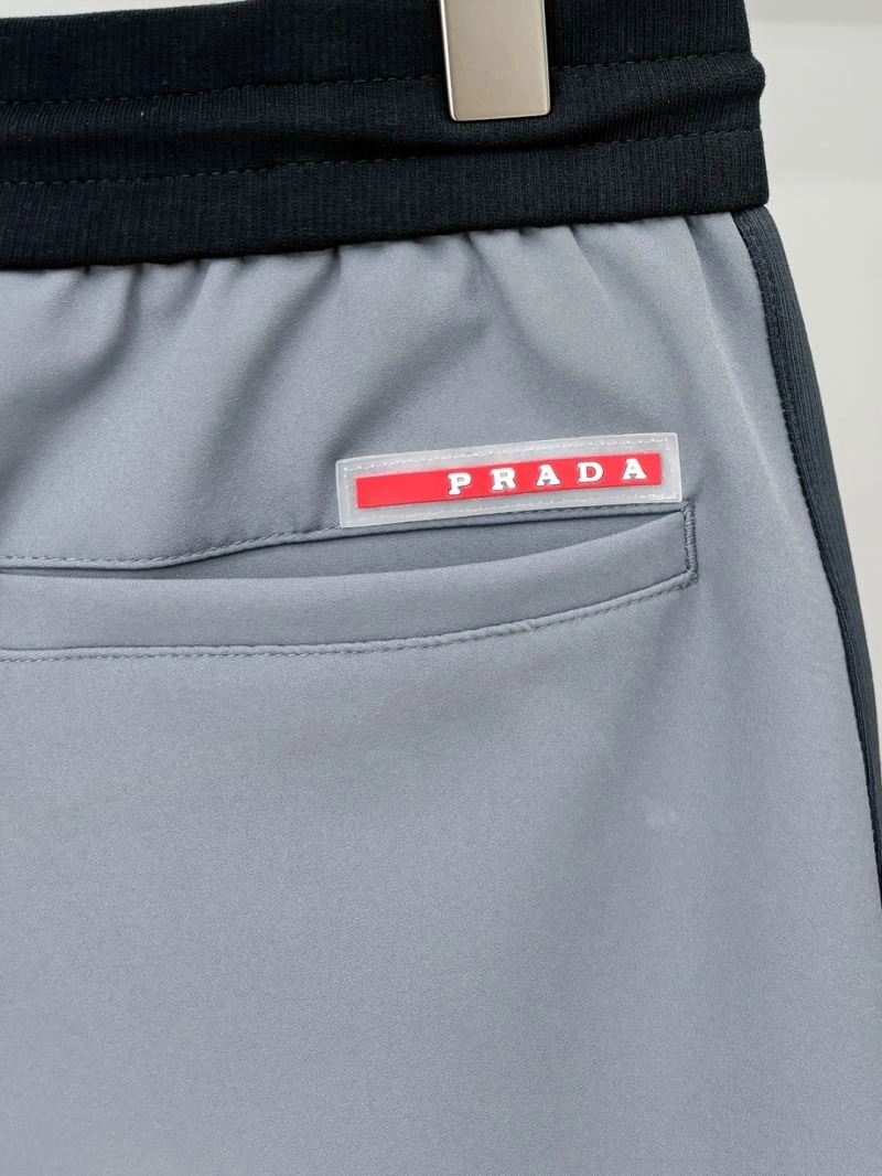 Minimalist Prada Short Pants 169936