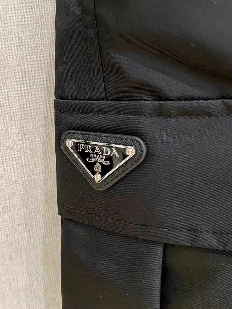 Prada Short Pants Fashionable 169939