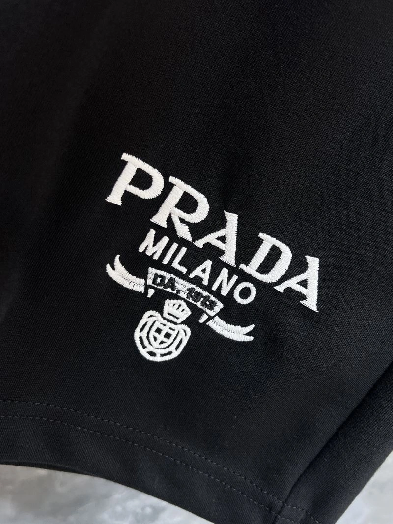 Chic Prada Short Pants 169937