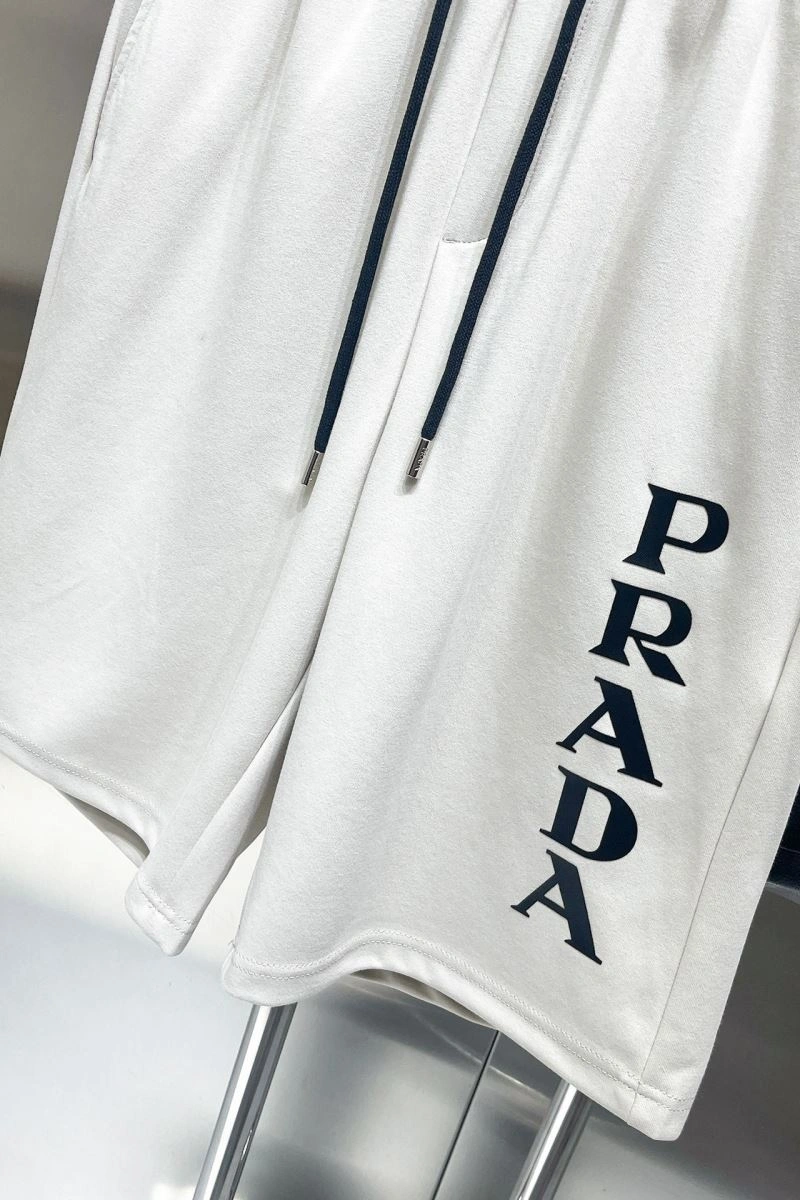 Prada Short Pants Youthful 169947