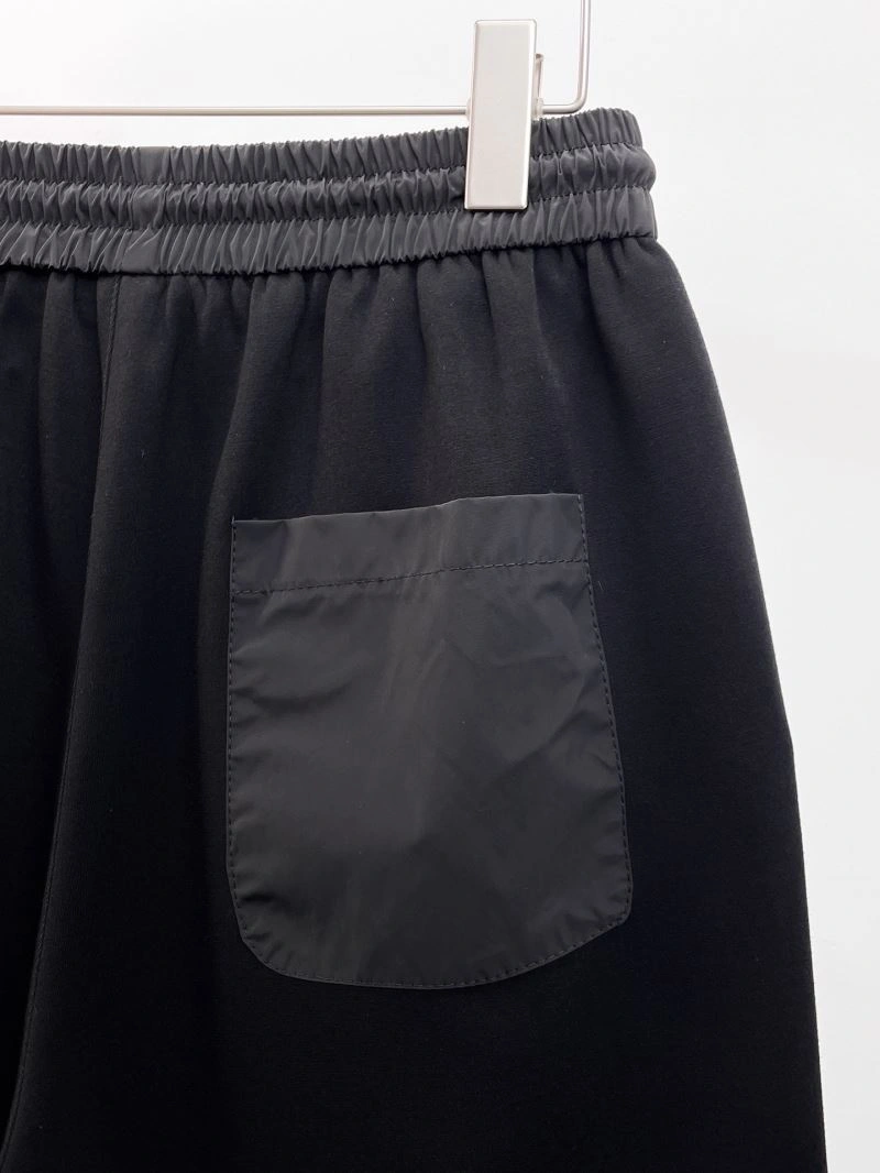 Sleek Prada Short Pants 169913