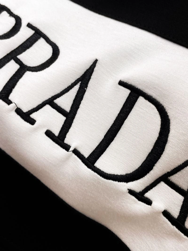 Prada Short Pants EyeCatching 169902