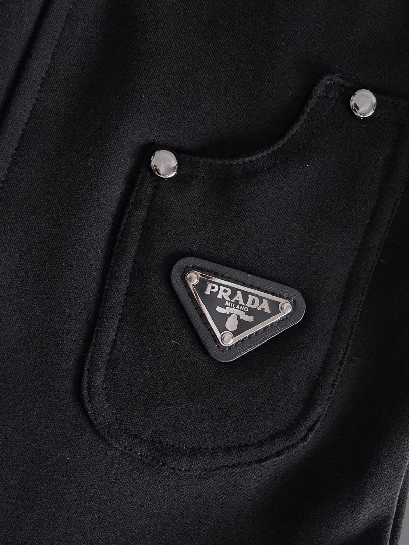DailyWear Prada Short Pants 169873