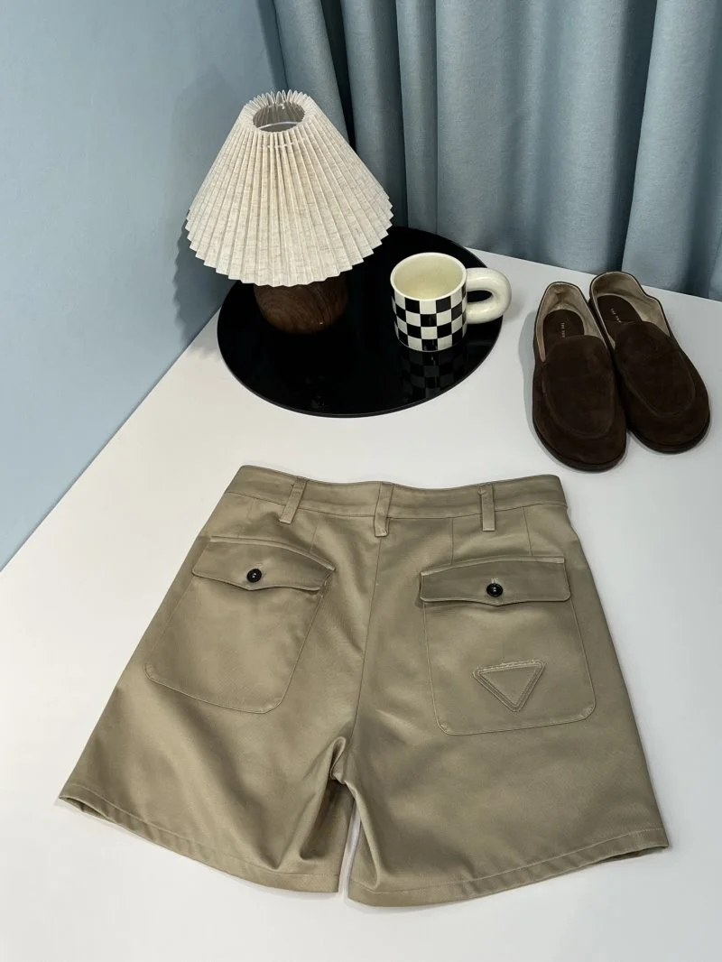 WrinkleFree Prada Short Pants 166119