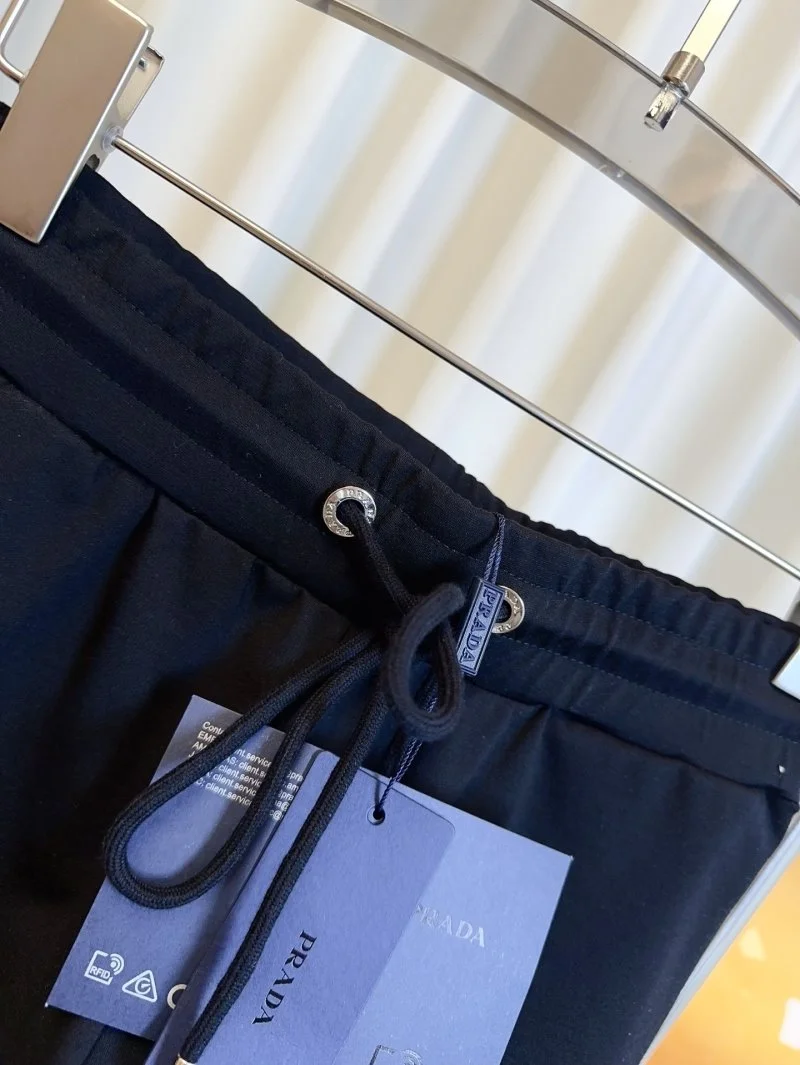Sustainable Prada Short Pants 166585