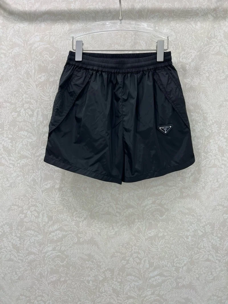 Prada Short Pants ModernLook 166507