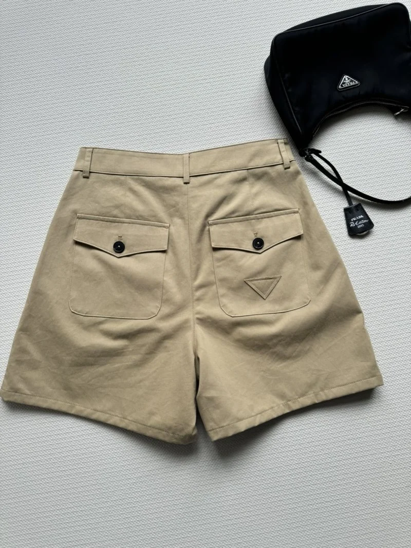 Snug Prada Short Pants 165806