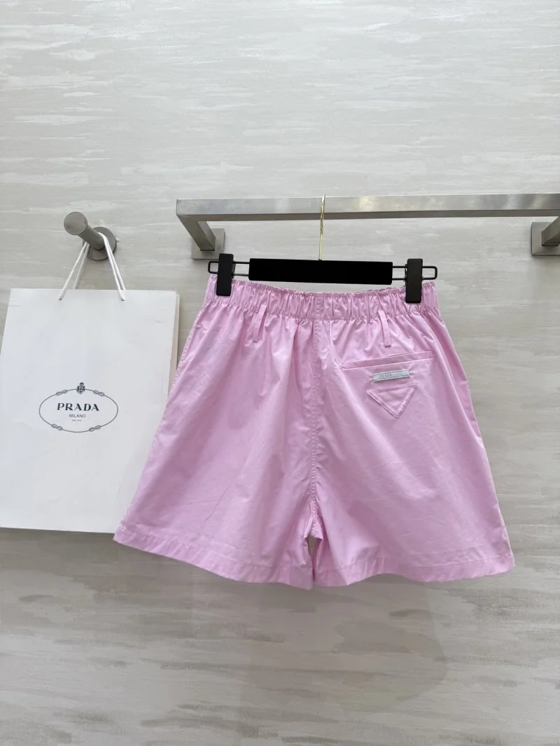 Elegant Prada Short Pants 165805