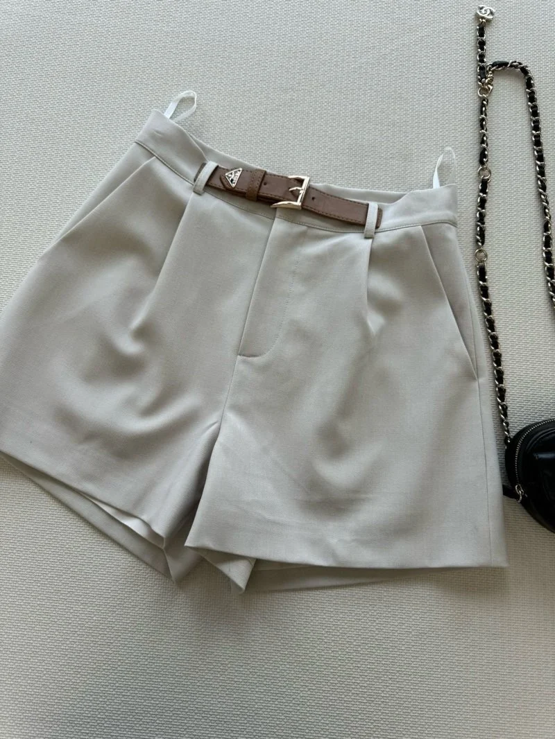 Prada Short Pants Snug 165793