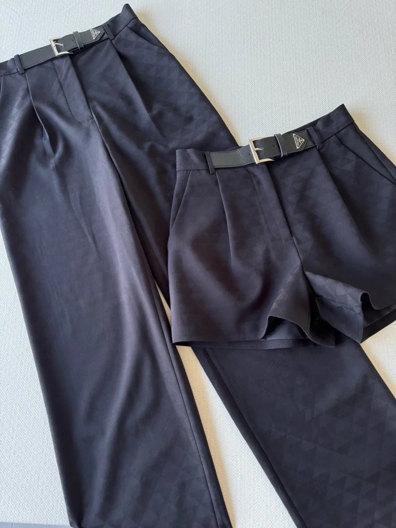 Supportive Prada Short Pants 165789