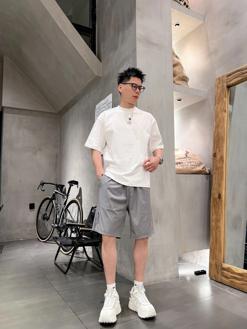 Prada Short Pants Breathable 169368