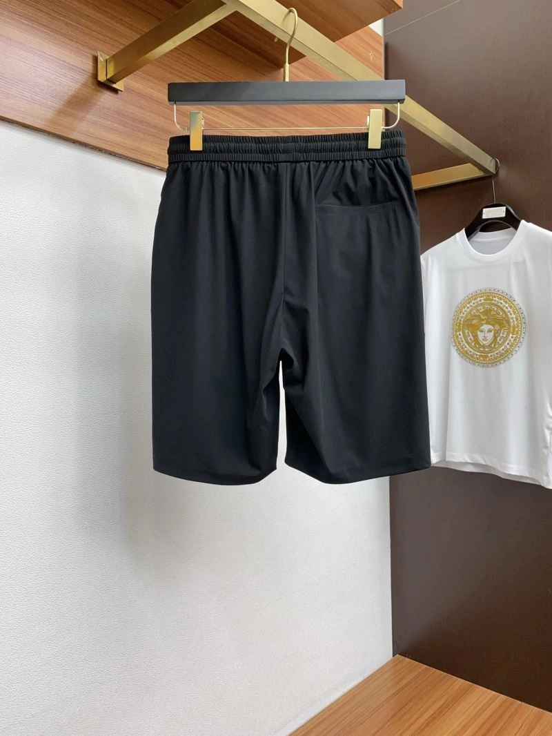 Trendsetting Prada Short Pants 168734