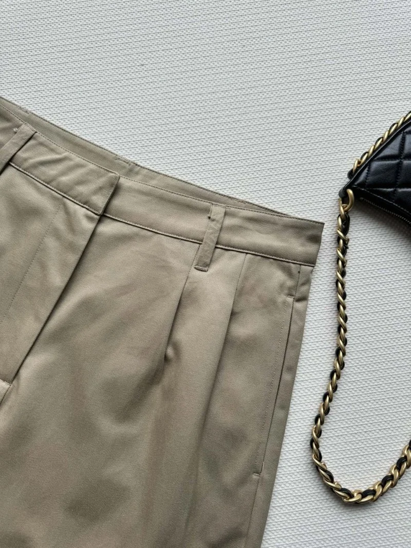 Unique Prada Short Pants 166309