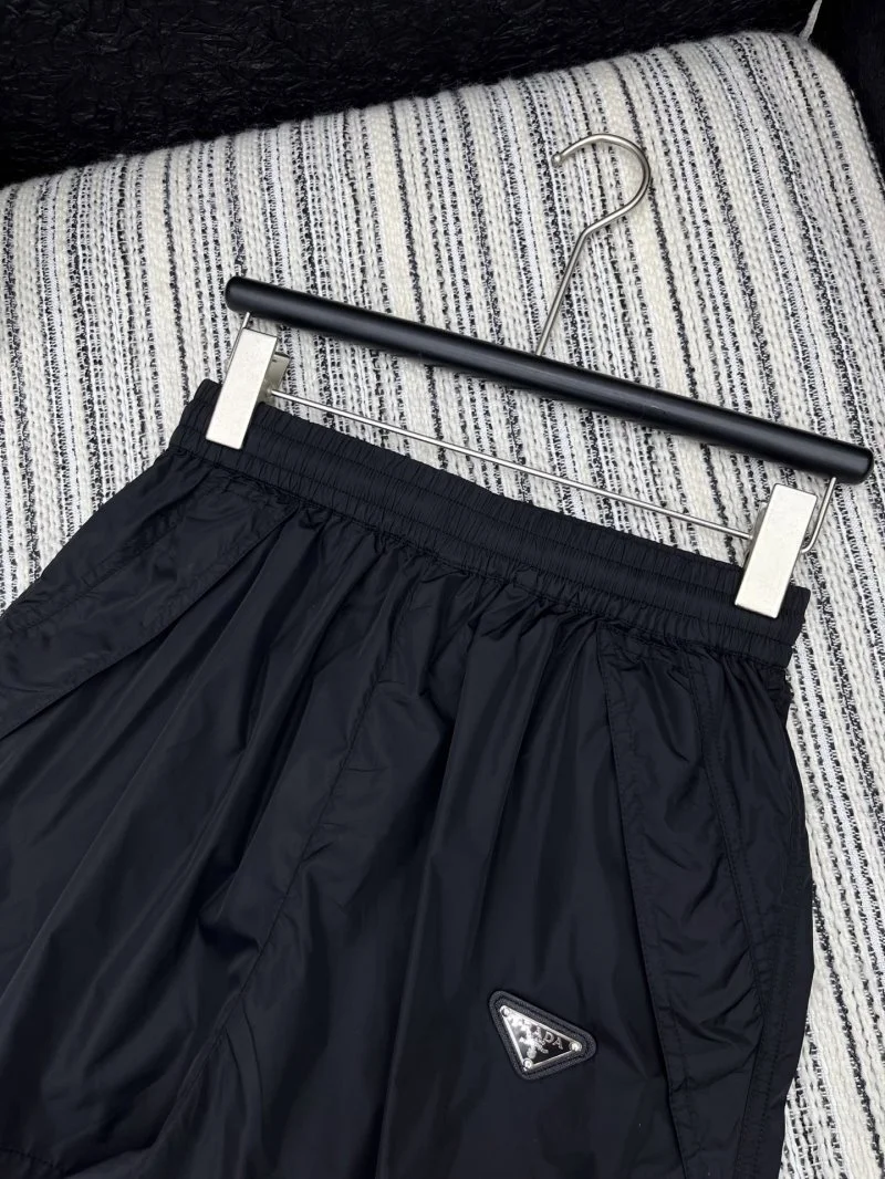 Prada Short Pants Breathable 166306