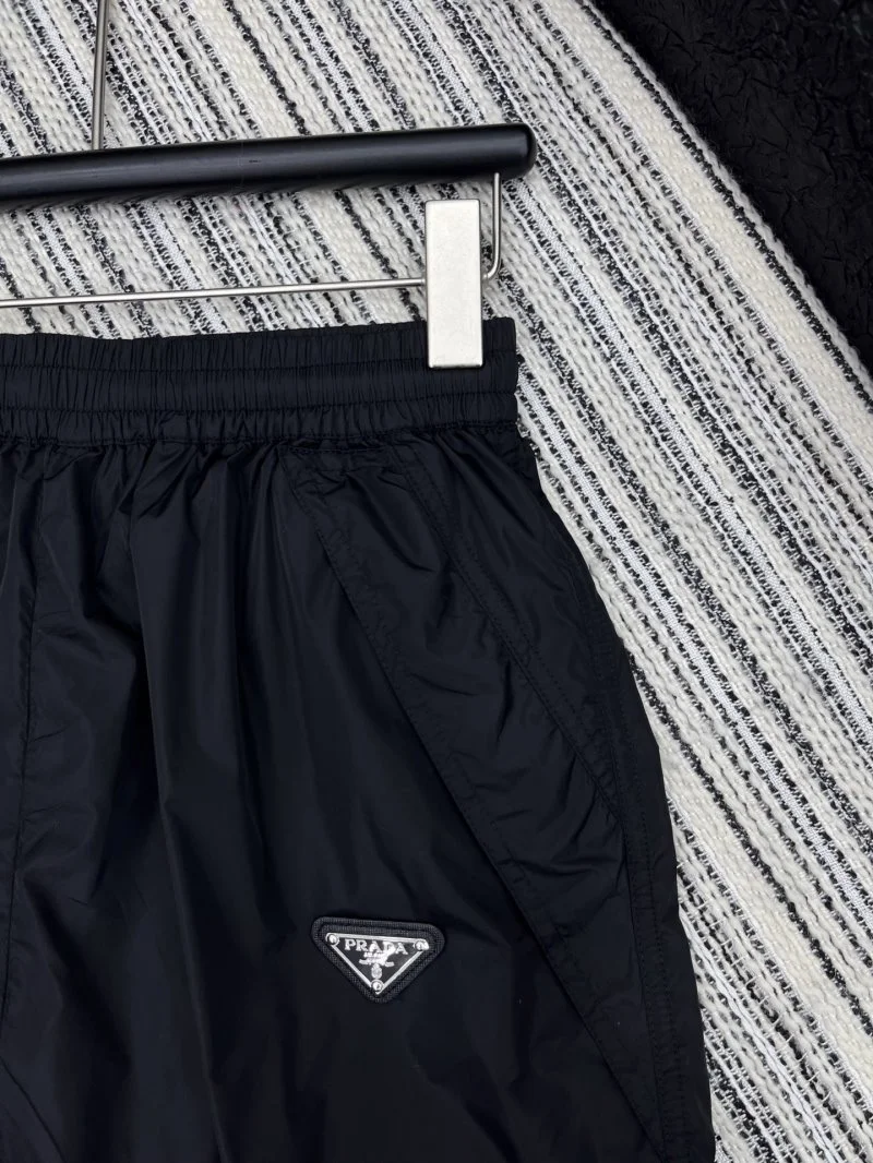 Prada Short Pants Breathable 166306
