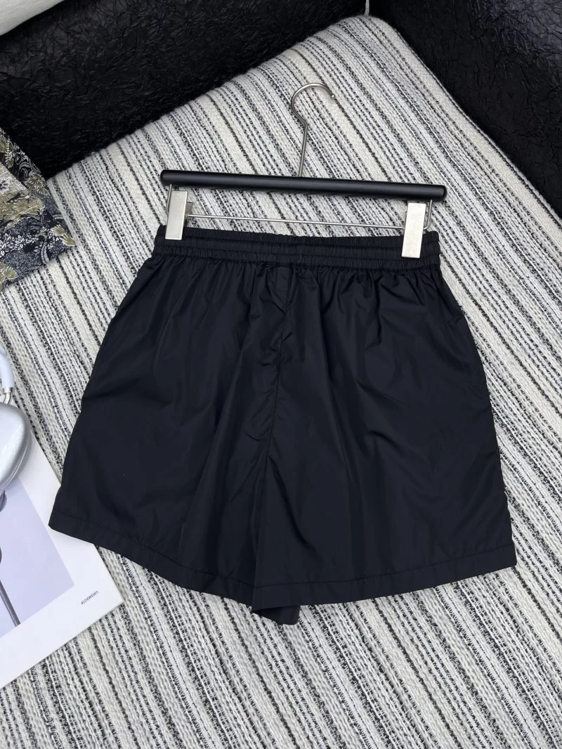 Prada Short Pants Breathable 166306
