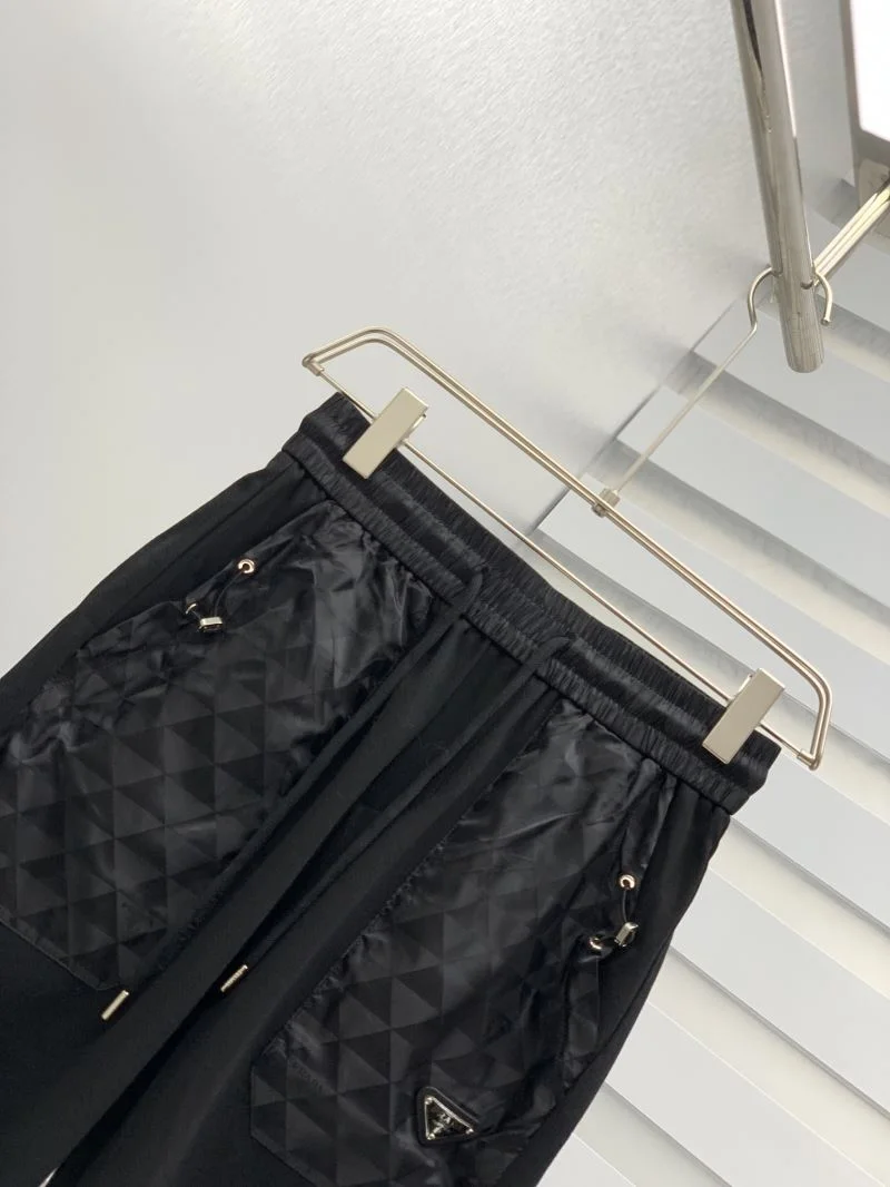 Prada Short Pants Sleek 167946