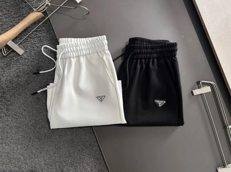 SmoothTexture Prada Short Pants 167943