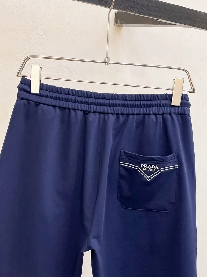 Sleek Prada Short Pants 167157