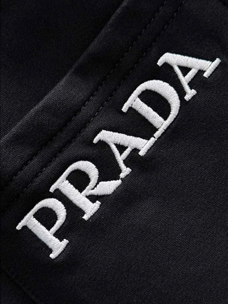 Unisex Prada Short Pants 167148
