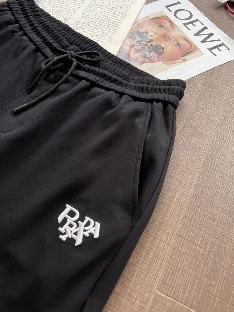 Efficient Prada Short Pants 167149