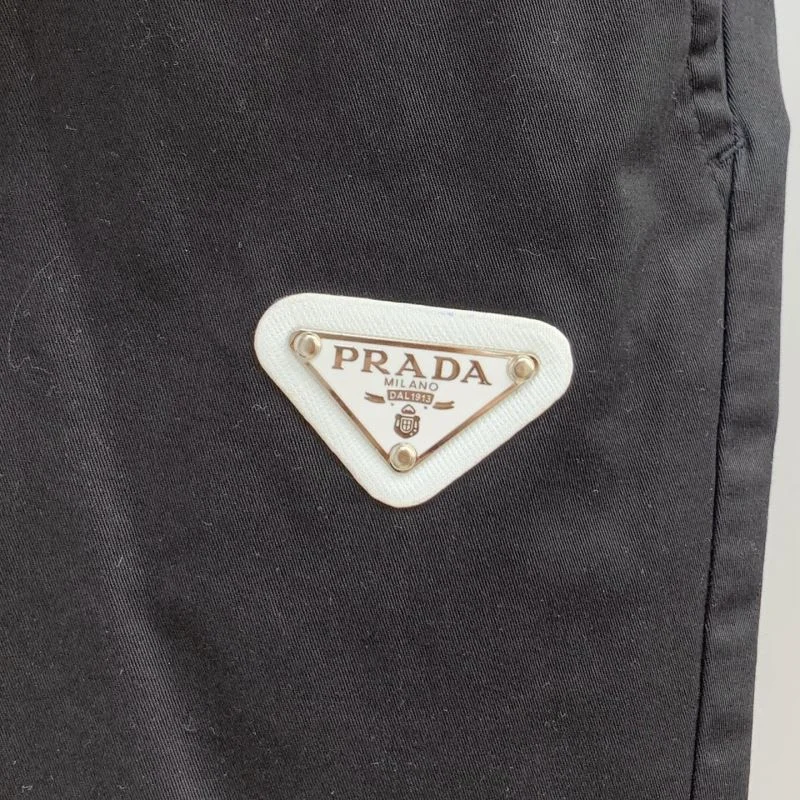 Durable Prada Short Pants 167142