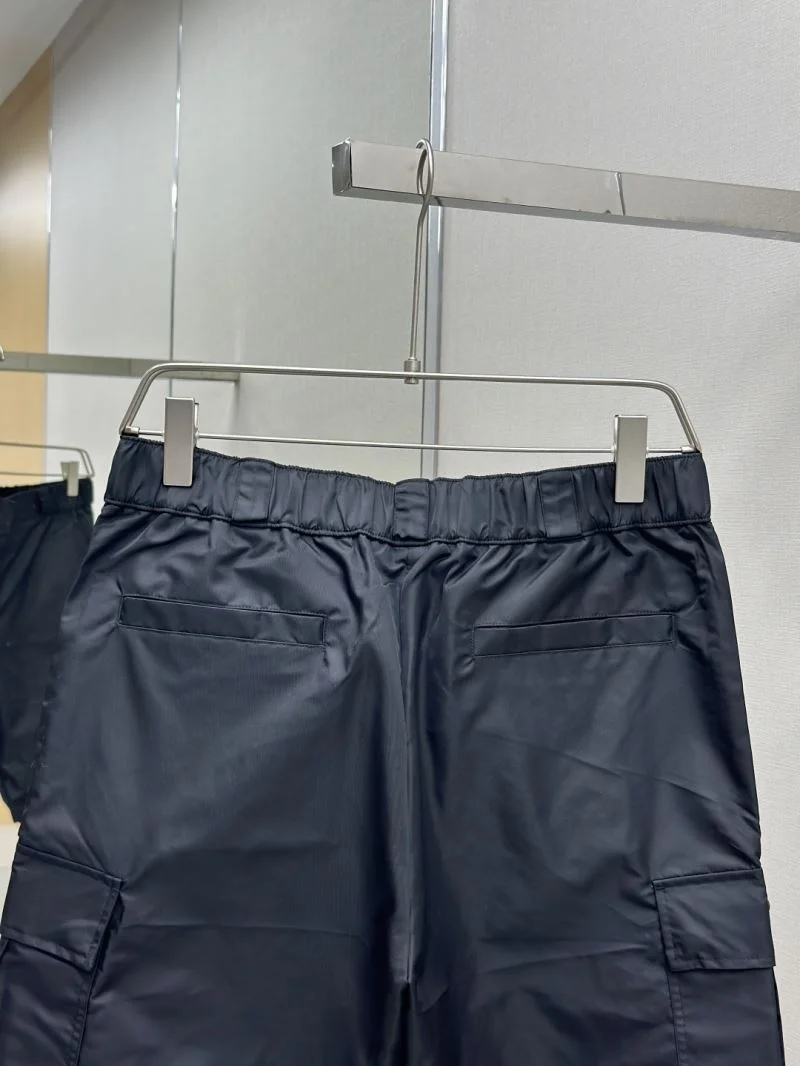 Youthful Prada Short Pants 167141